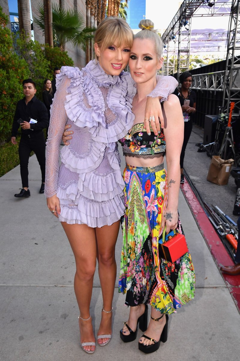 Taylor Swift at 2019 Billboard Music Awards — photo 21