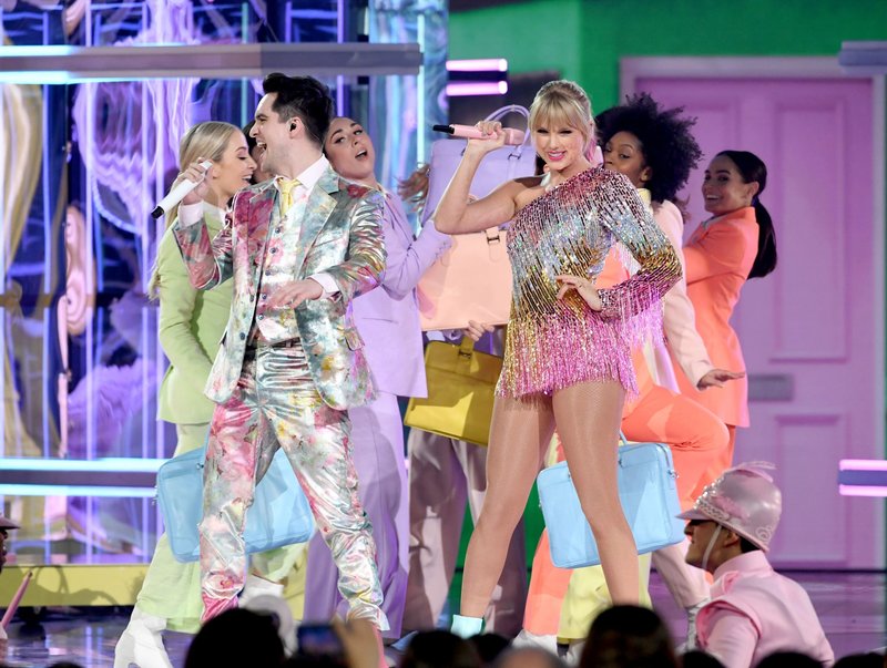 Taylor Swift at 2019 Billboard Music Awards — photo 61