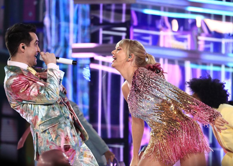 Taylor Swift at 2019 Billboard Music Awards — photo 75