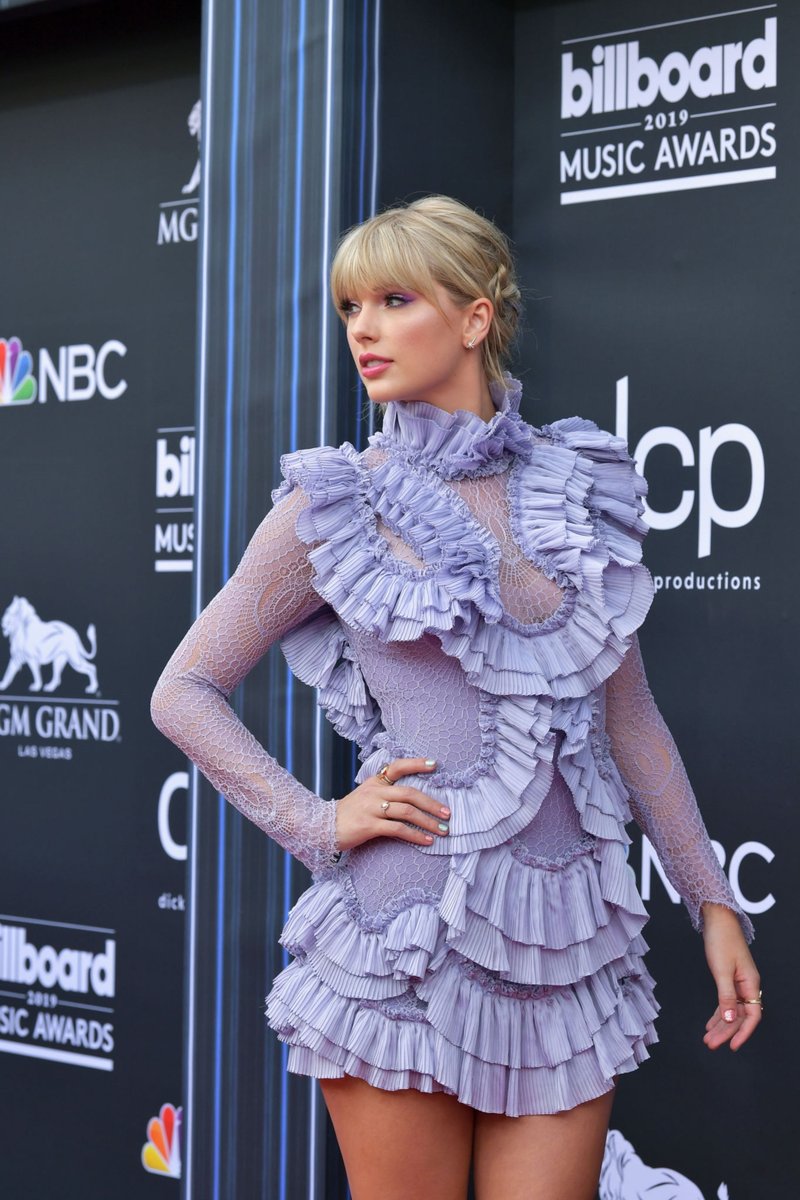 Taylor Swift at 2019 Billboard Music Awards — photo 135