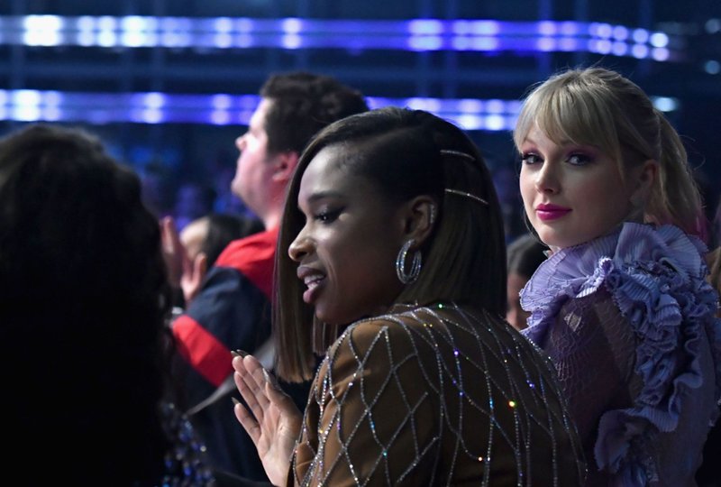 Taylor Swift at 2019 Billboard Music Awards — photo 162