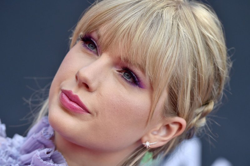 Taylor Swift at 2019 Billboard Music Awards — photo 200