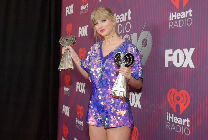 Taylor Swift at 2019 iHeartRadio Music Awards — photo 37