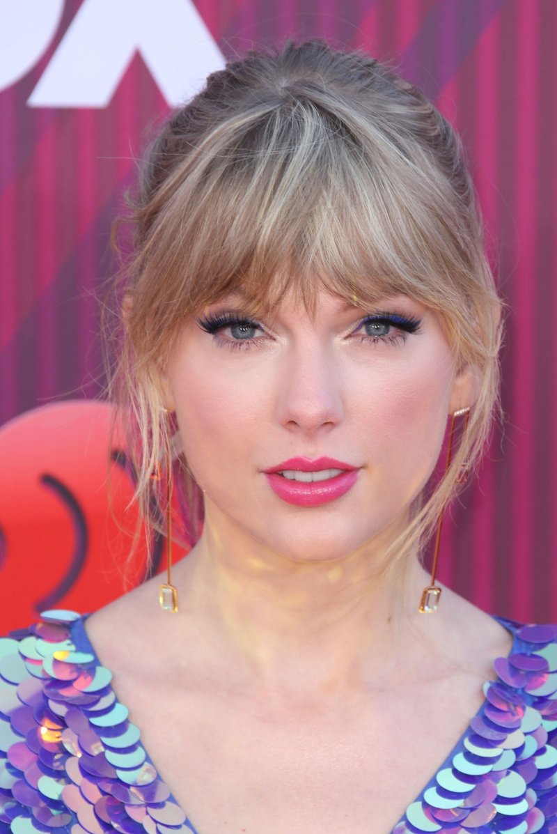 Taylor Swift at 2019 iHeartRadio Music Awards — photo 69