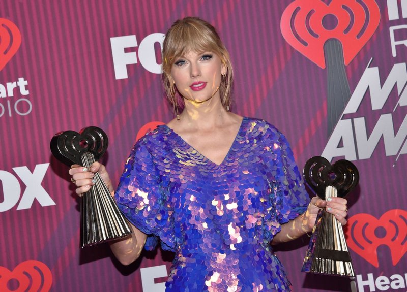 Taylor Swift at 2019 iHeartRadio Music Awards — photo 92