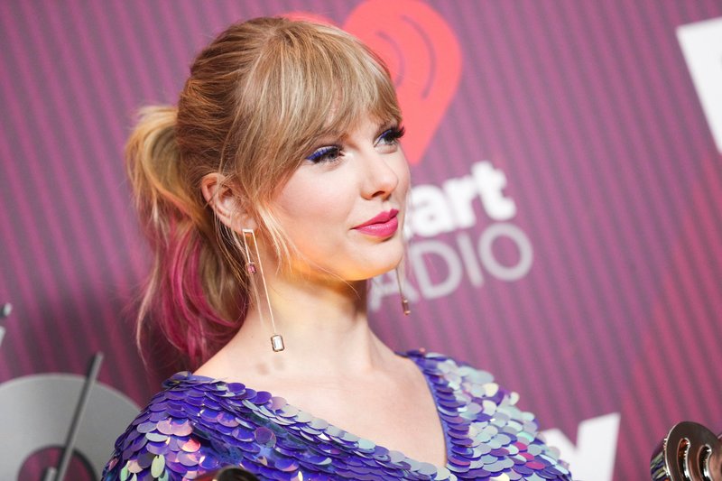 Taylor Swift at 2019 iHeartRadio Music Awards — photo 248