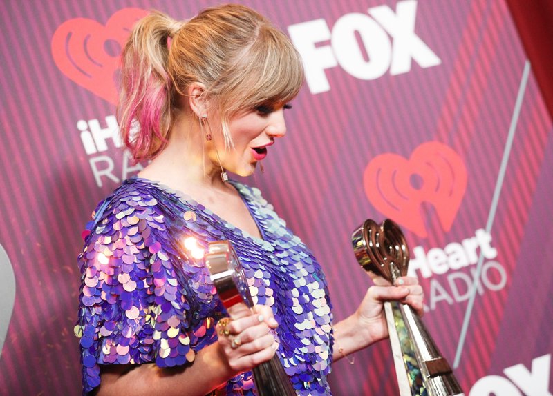 Taylor Swift at 2019 iHeartRadio Music Awards — photo 250