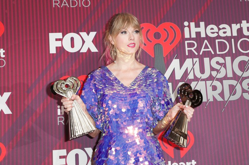 Taylor Swift at 2019 iHeartRadio Music Awards — photo 259