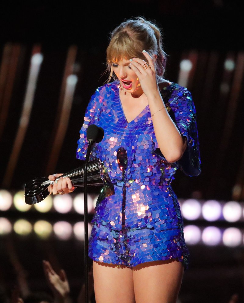 Taylor Swift at 2019 iHeartRadio Music Awards — photo 269