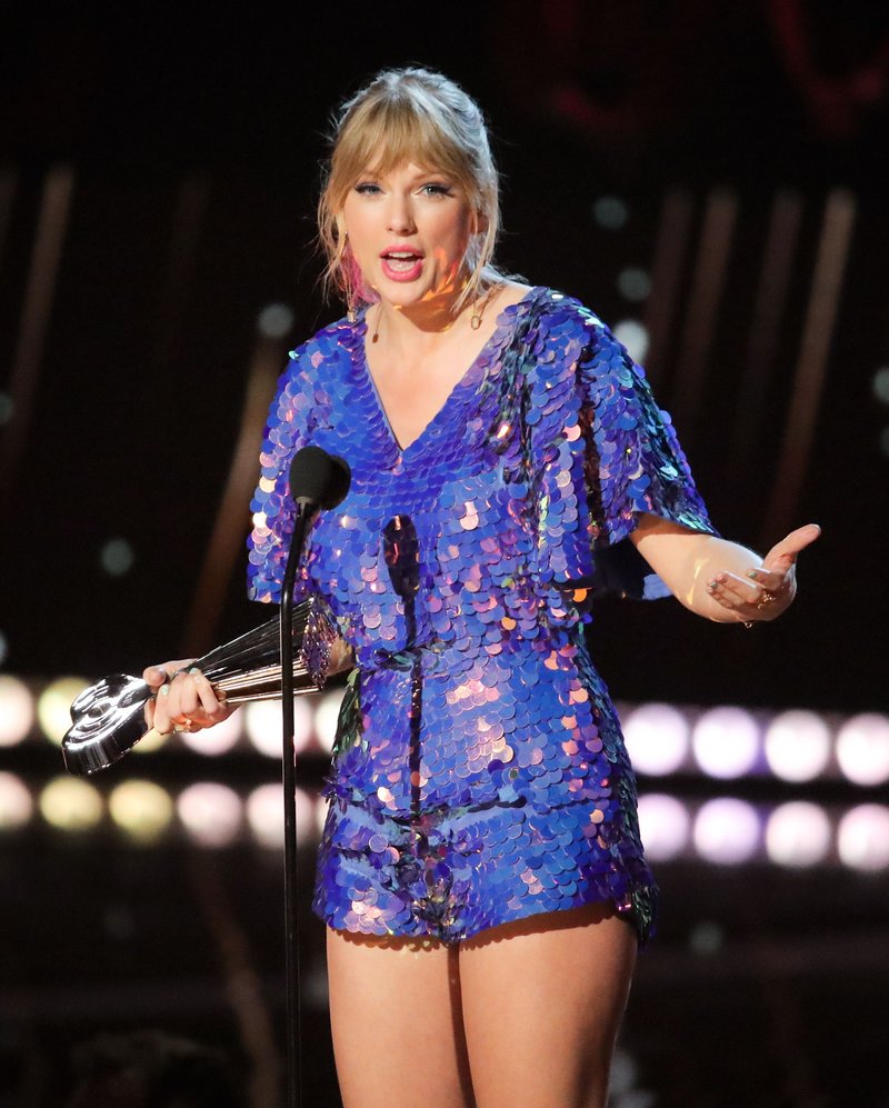 Taylor Swift at 2019 iHeartRadio Music Awards — photo 278
