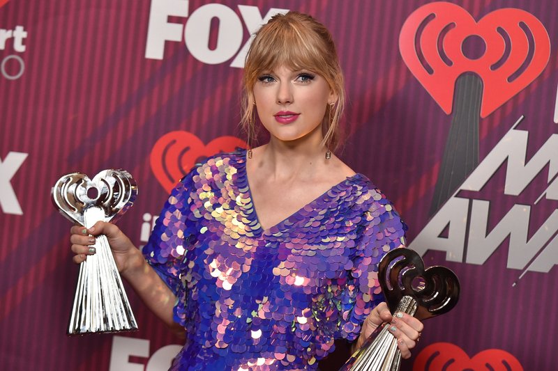 Taylor Swift at 2019 iHeartRadio Music Awards — photo 287