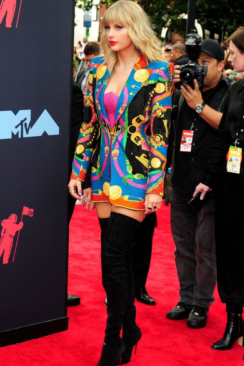 Taylor Swift at 2019 MTV Video Music Awards — photo 5