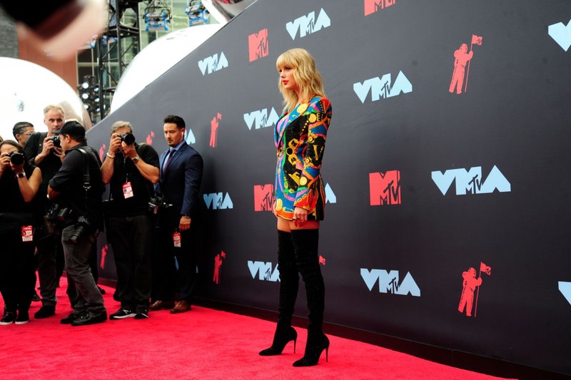 Taylor Swift at 2019 MTV Video Music Awards — photo 10