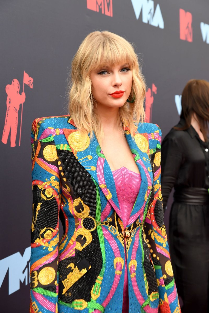 Taylor Swift at 2019 MTV Video Music Awards — photo 76