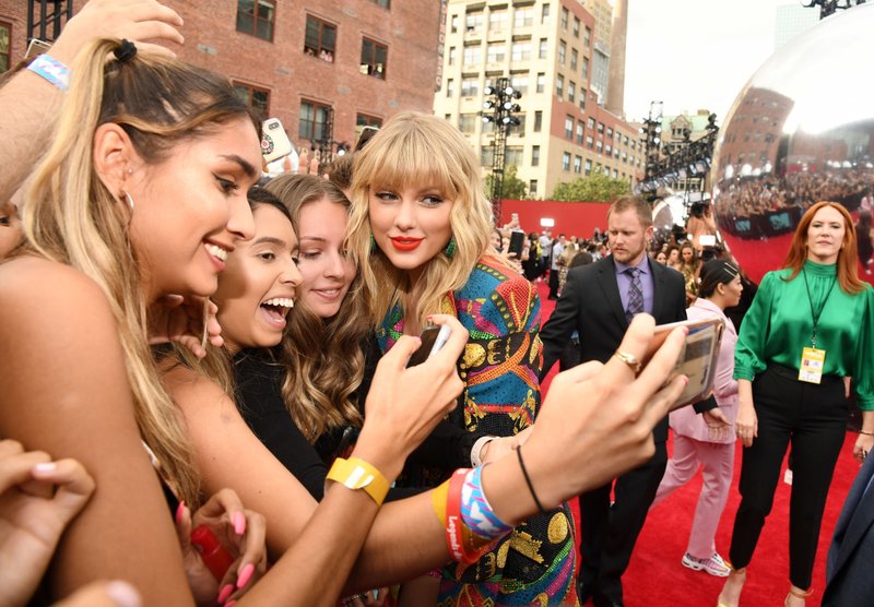 Taylor Swift at 2019 MTV Video Music Awards — photo 93