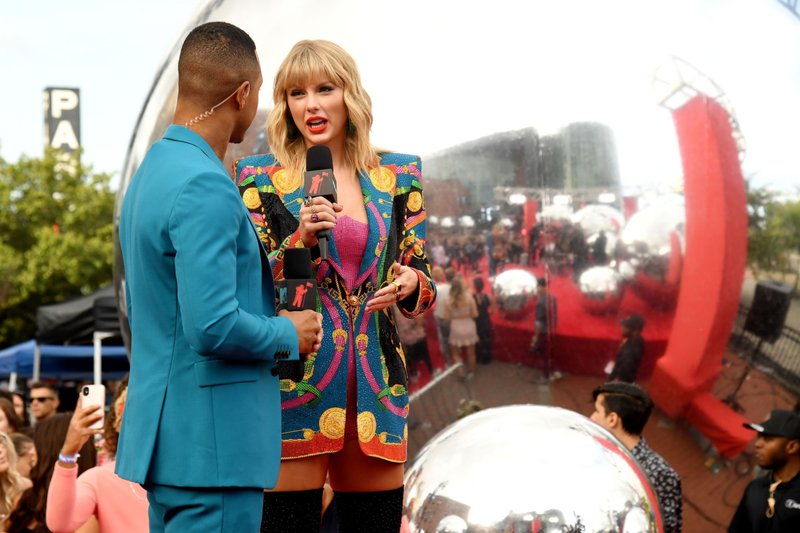 Taylor Swift at 2019 MTV Video Music Awards — photo 102