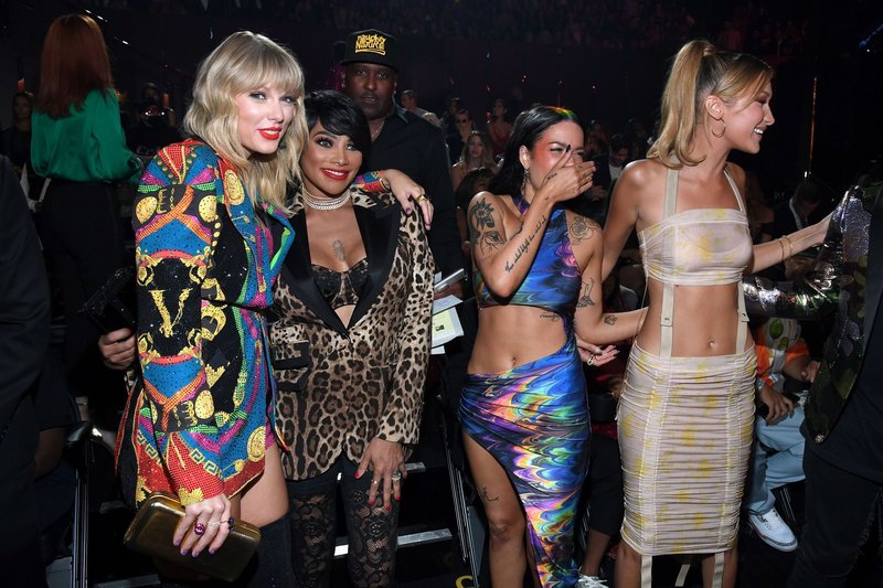 Taylor Swift at 2019 MTV Video Music Awards — photo 240