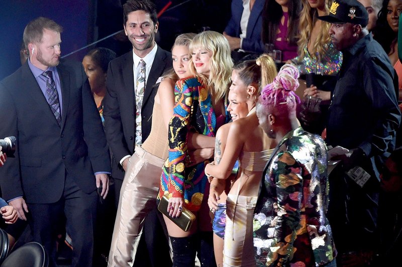 Taylor Swift at 2019 MTV Video Music Awards — photo 255