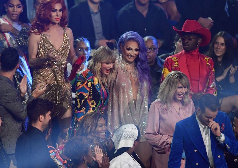 Taylor Swift at 2019 MTV Video Music Awards — photo 258