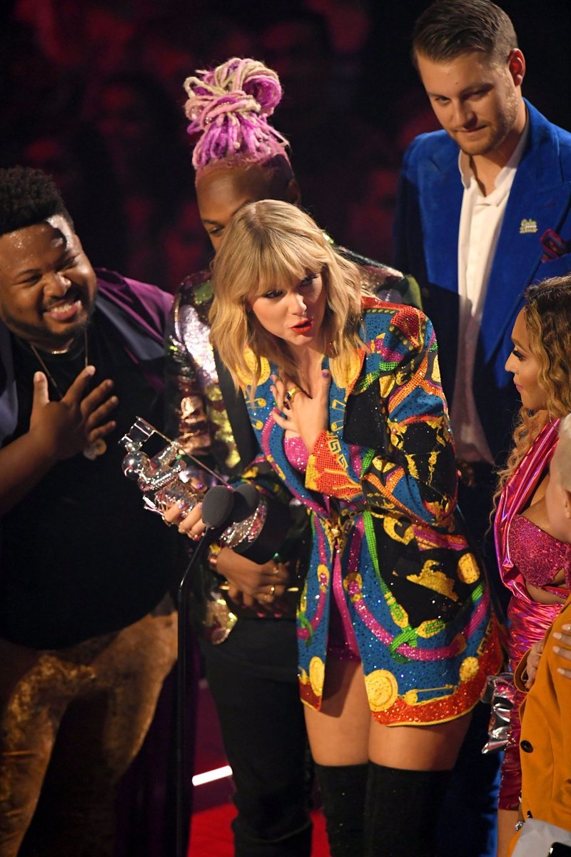 Taylor Swift at 2019 MTV Video Music Awards — photo 279
