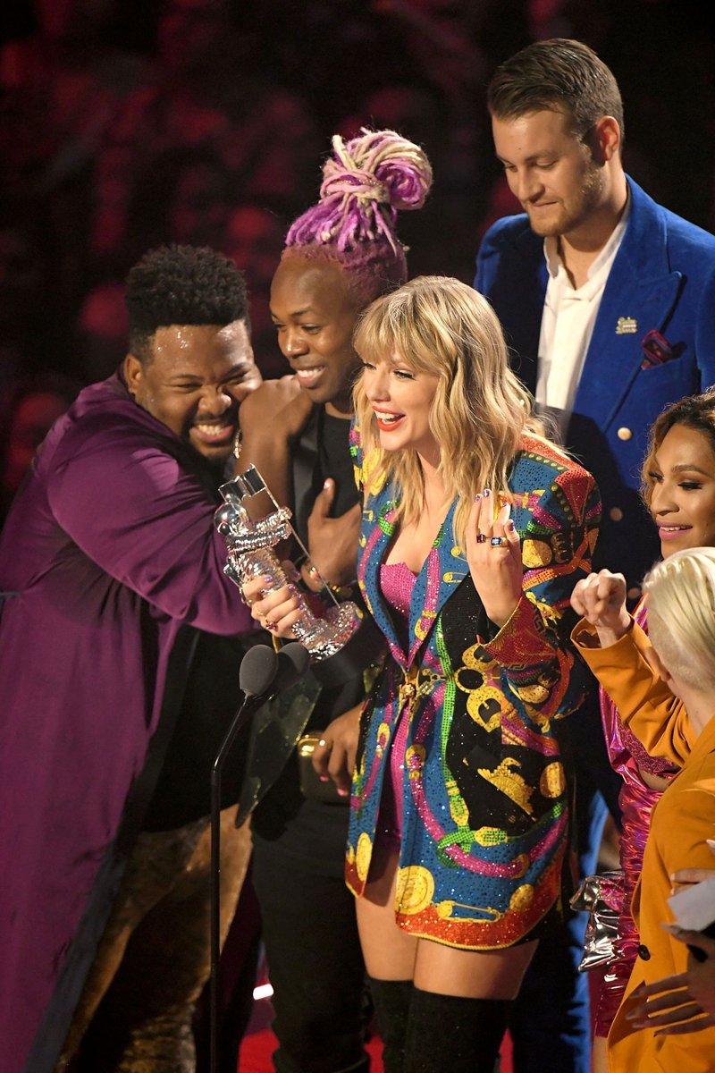 Taylor Swift at 2019 MTV Video Music Awards — photo 280