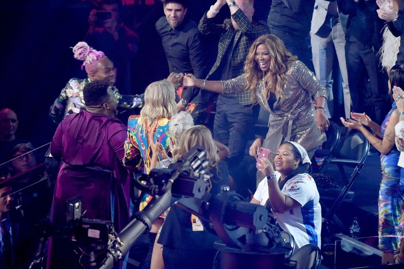 Taylor Swift at 2019 MTV Video Music Awards — photo 284