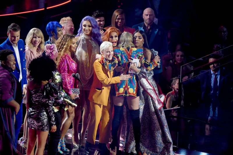 Taylor Swift at 2019 MTV Video Music Awards — photo 285