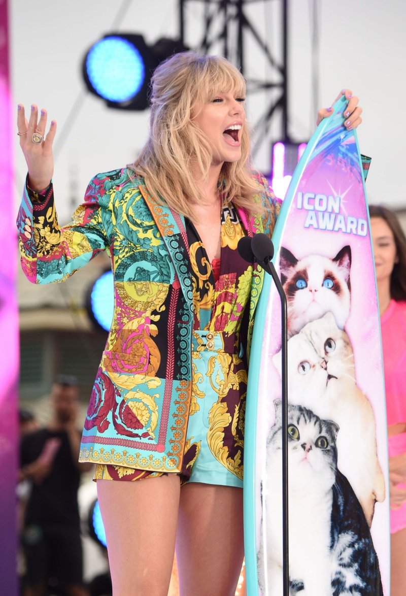 Taylor Swift at 2019 Teen Choice Awards — photo 57