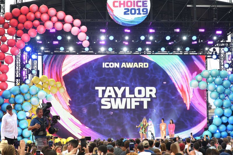 Taylor Swift at 2019 Teen Choice Awards — photo 67