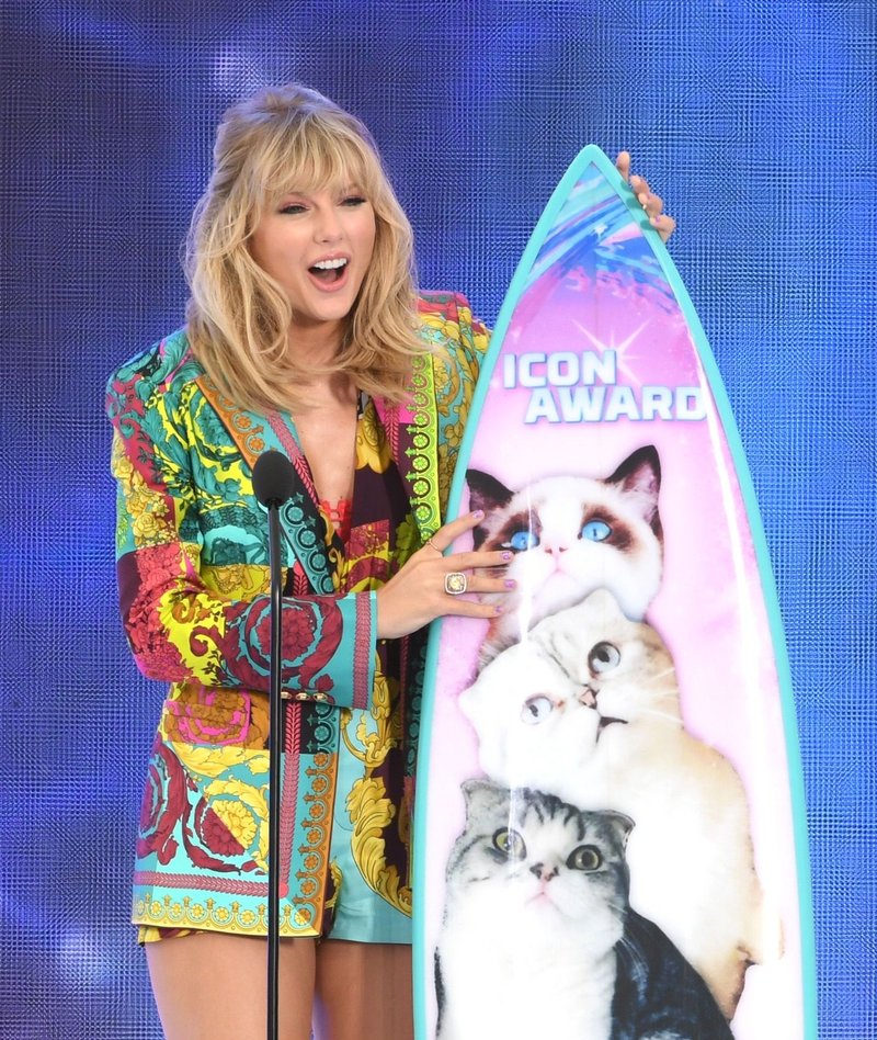 Taylor Swift at 2019 Teen Choice Awards — photo 74