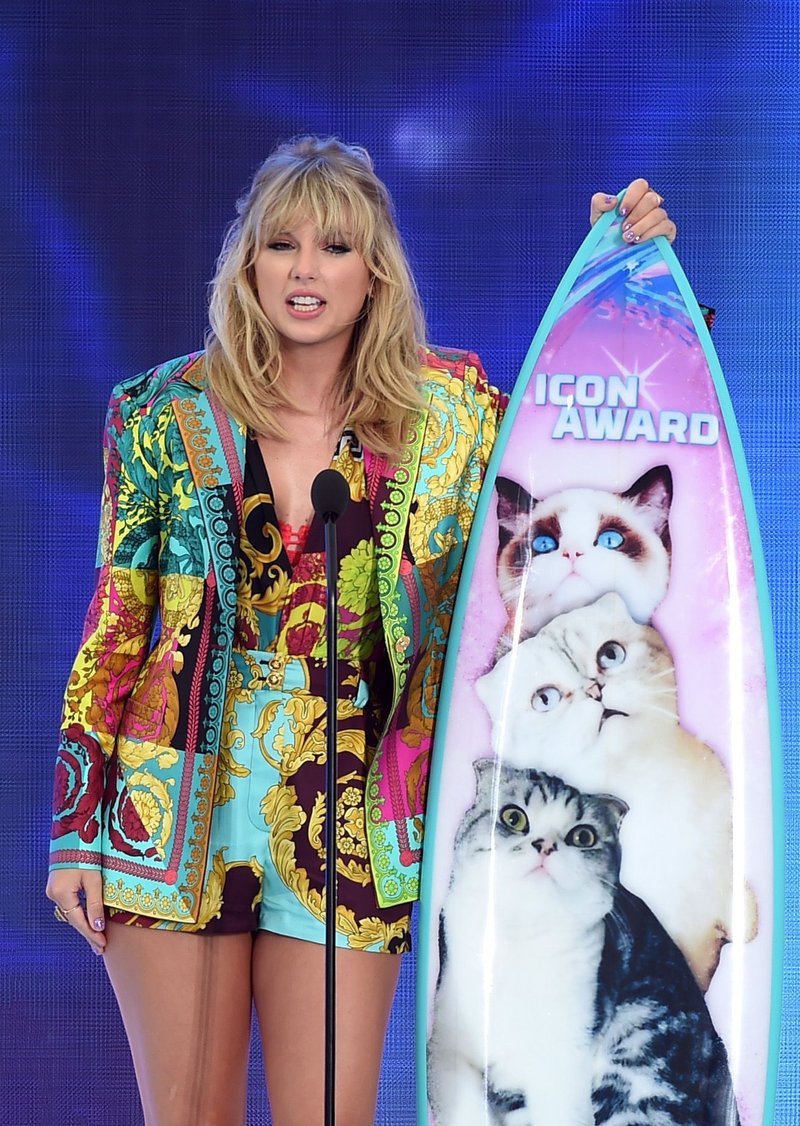 Taylor Swift at 2019 Teen Choice Awards — photo 290