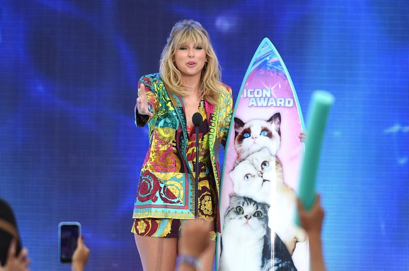 Taylor Swift at 2019 Teen Choice Awards — photo 292