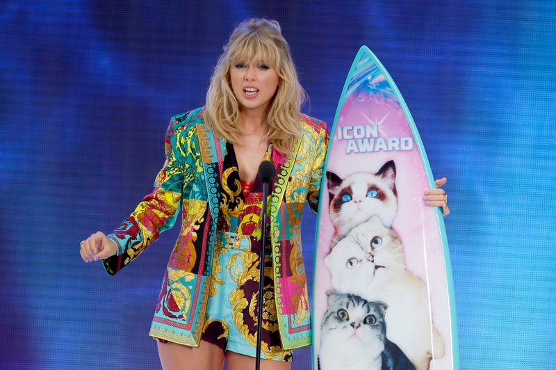 Taylor Swift at 2019 Teen Choice Awards — photo 303