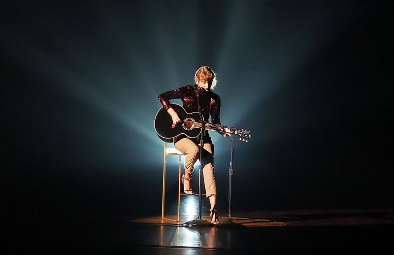 Taylor Swift at 55th Academy Of Country Music Awards — photo 6