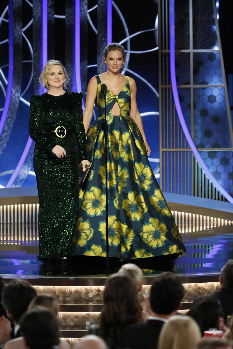 Taylor Swift at 77th Annual Golden Globe Awards — photo 38