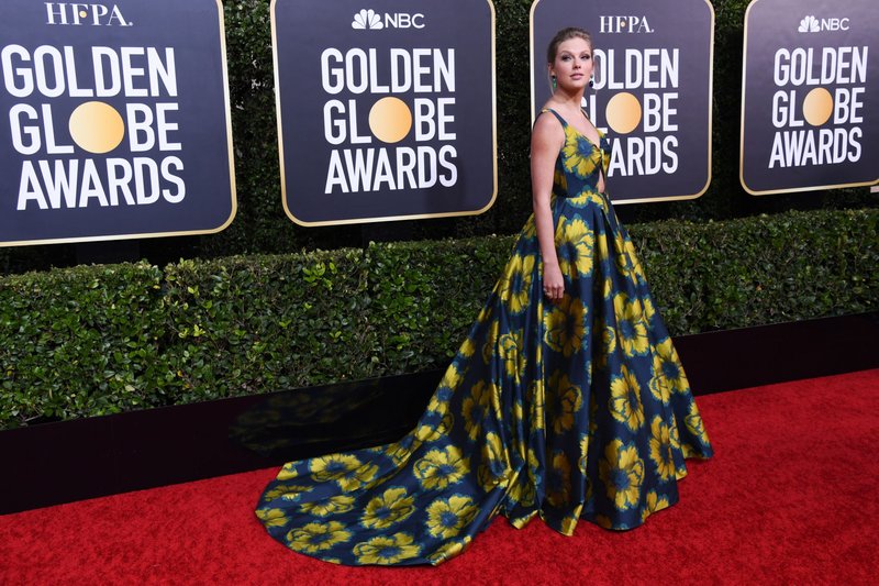 Taylor Swift at 77th Annual Golden Globe Awards — photo 92