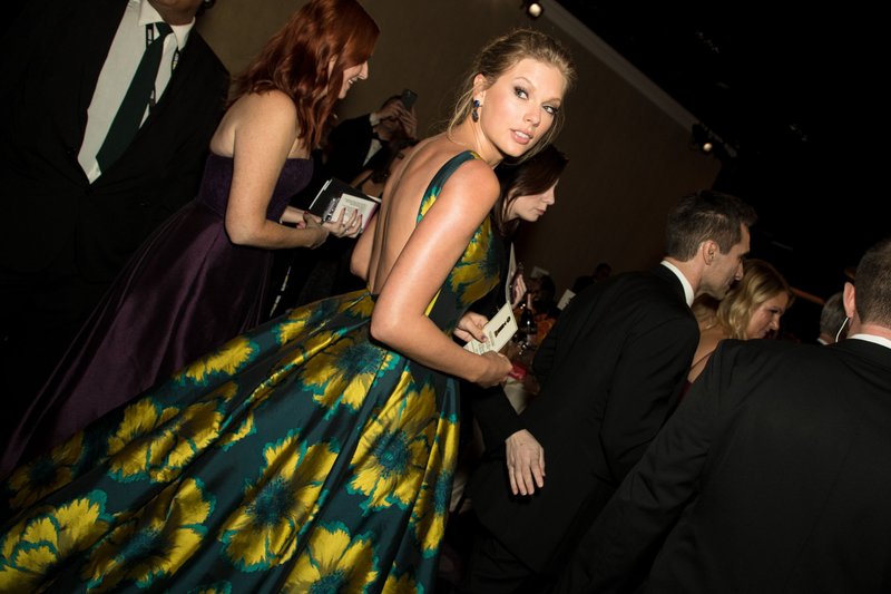 Taylor Swift at 77th Annual Golden Globe Awards — photo 109