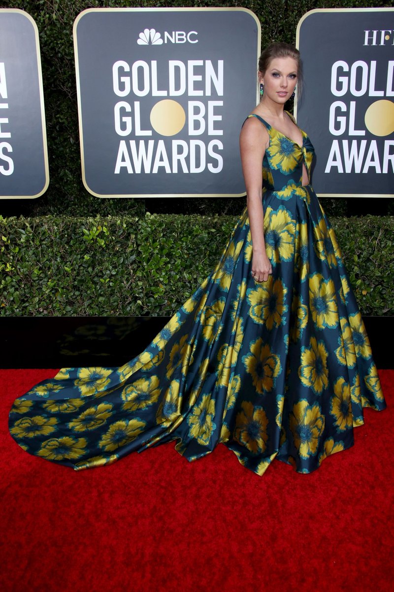 Taylor Swift at 77th Annual Golden Globe Awards — photo 122