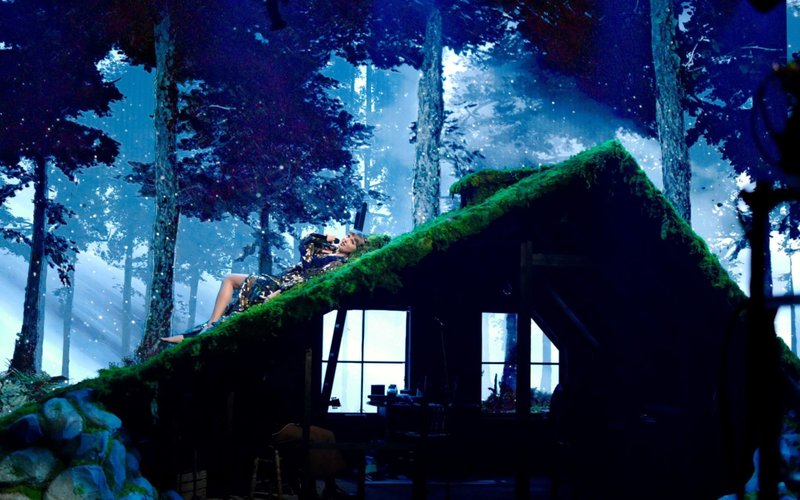 Taylor Swift at 63rd Annual Grammy Awards — photo 12