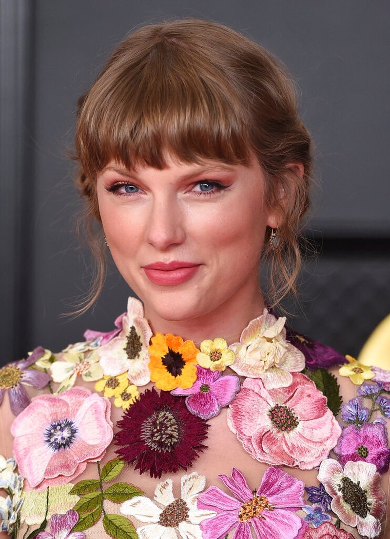 Taylor Swift at 63rd Annual Grammy Awards — photo 39