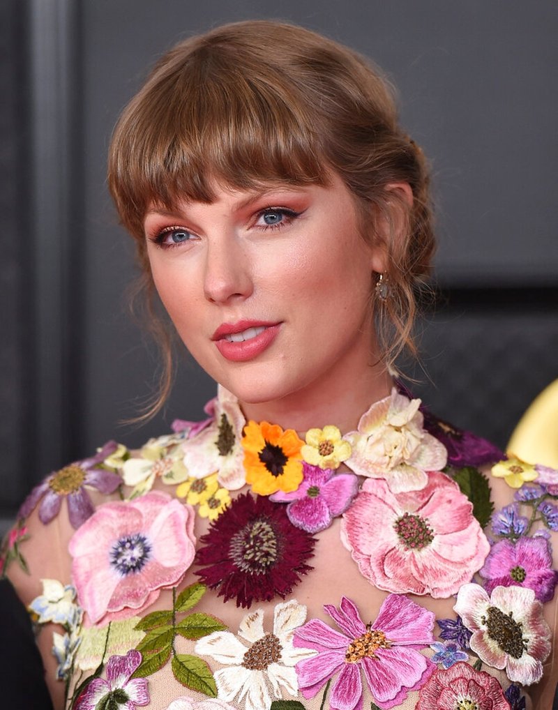 Taylor Swift at 63rd Annual Grammy Awards — photo 50
