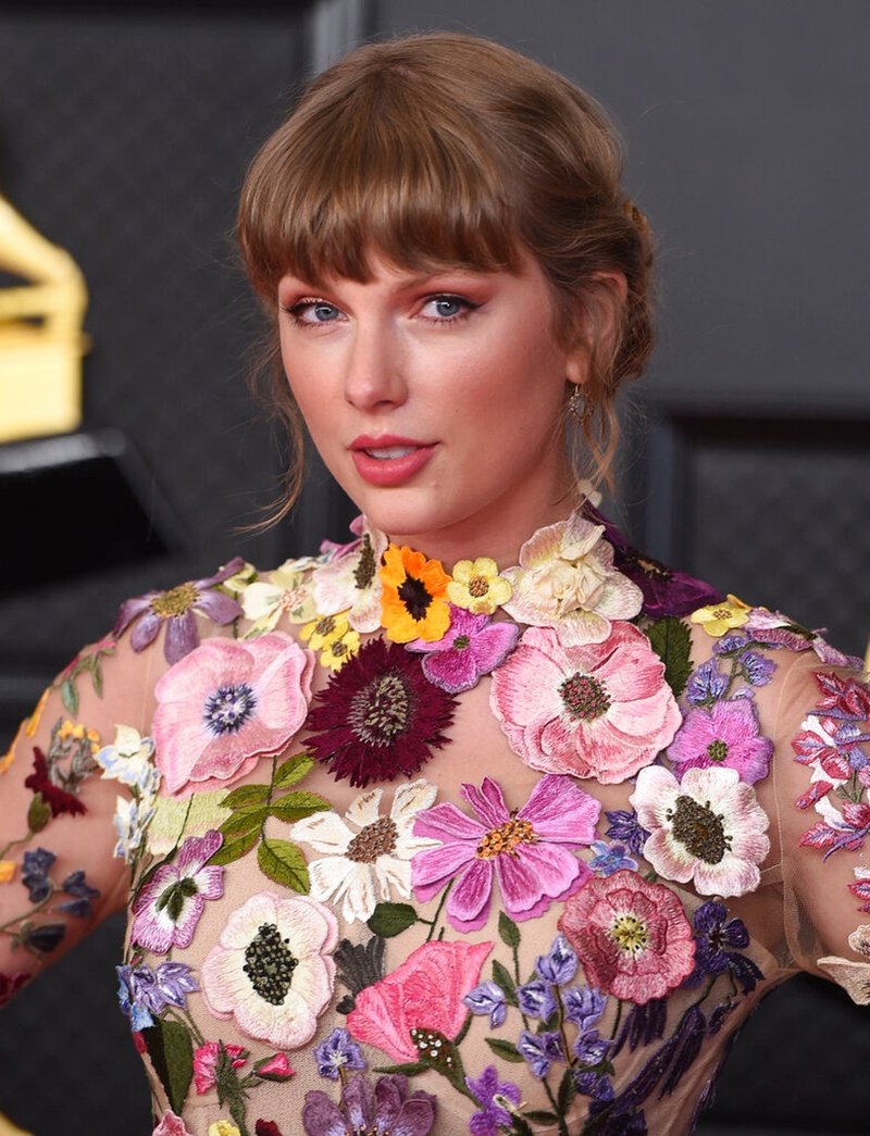 Taylor Swift at 63rd Annual Grammy Awards — photo 51