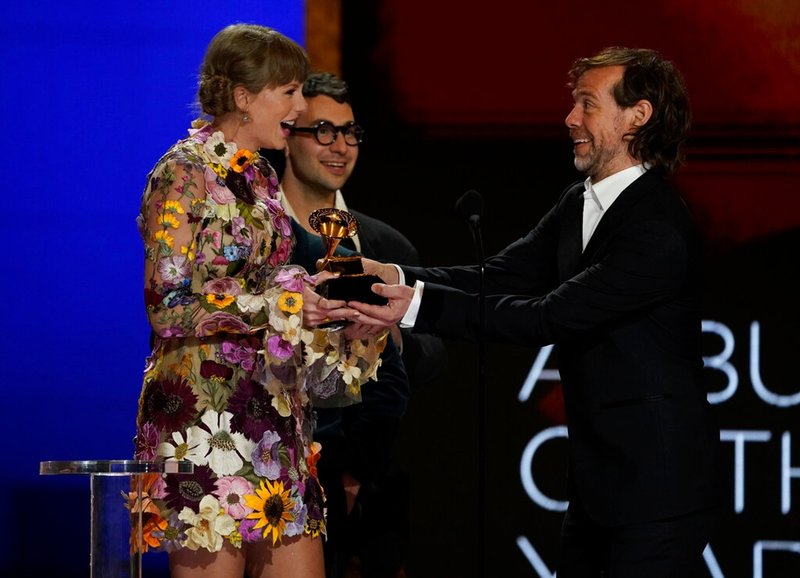Taylor Swift at 63rd Annual Grammy Awards — photo 68