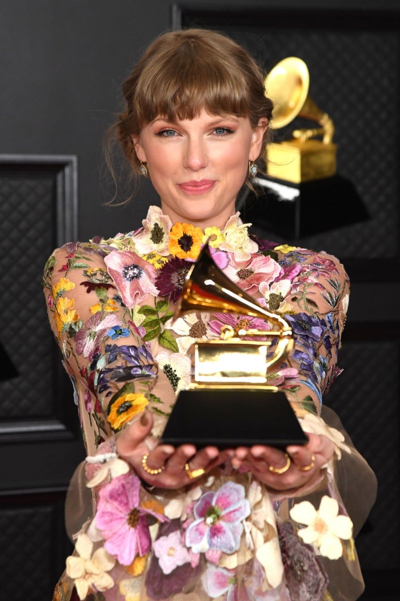 Taylor Swift at 63rd Annual Grammy Awards — photo 76