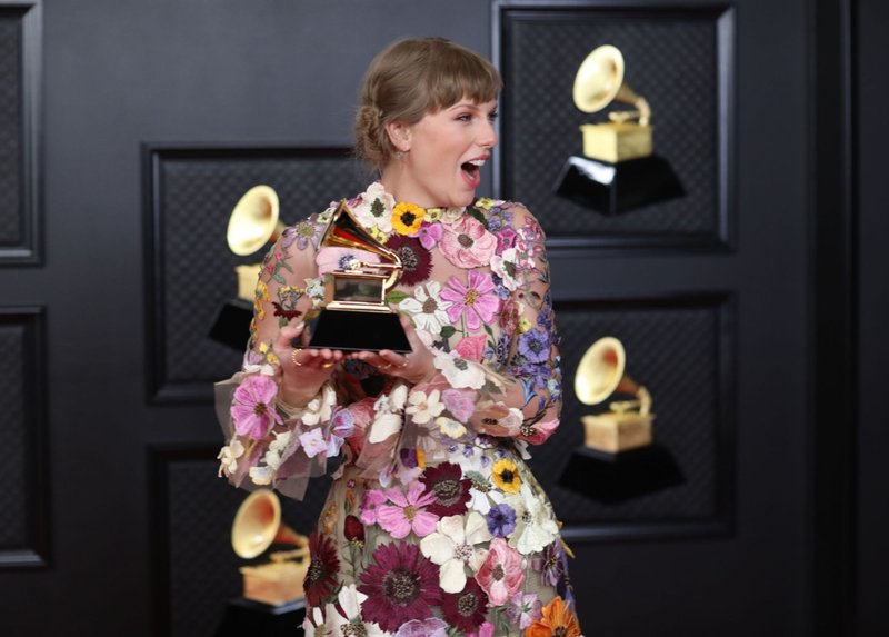 Taylor Swift at 63rd Annual Grammy Awards — photo 112