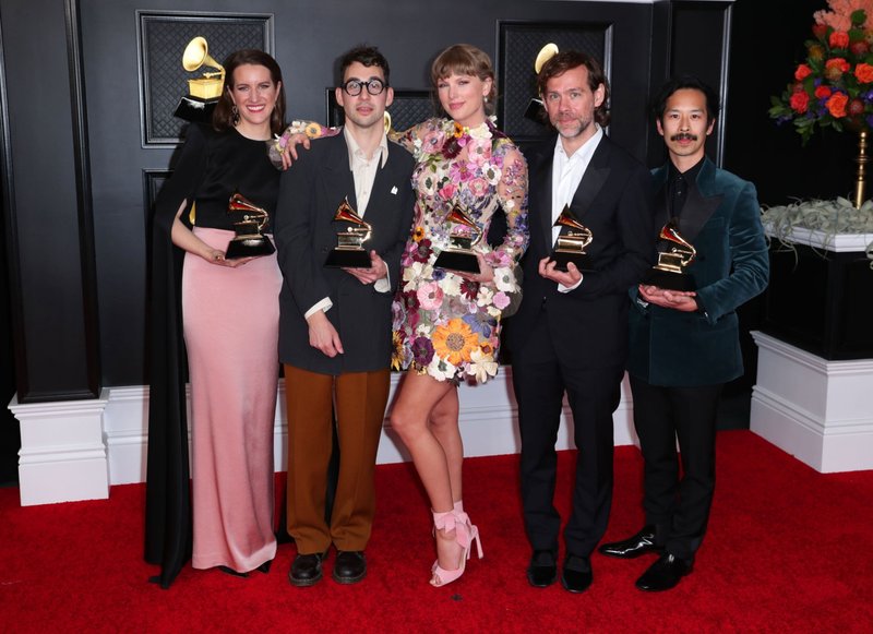 Taylor Swift at 63rd Annual Grammy Awards — photo 115