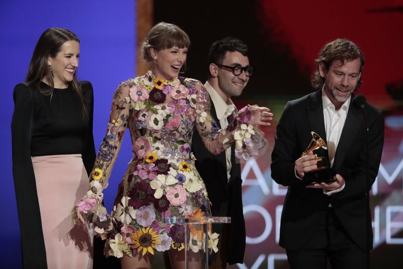 Taylor Swift at 63rd Annual Grammy Awards — photo 158