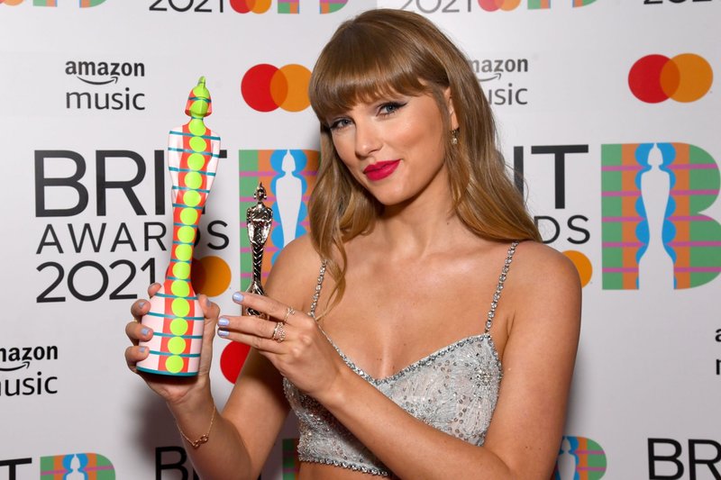 Taylor Swift at The Brit Awards 2021 — photo 99