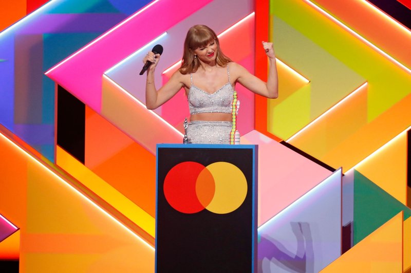 Taylor Swift at The Brit Awards 2021 — photo 134