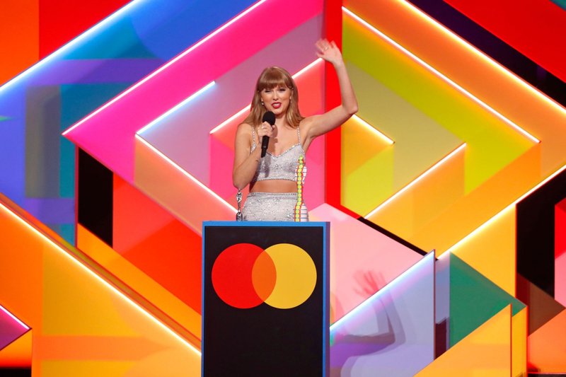 Taylor Swift at The Brit Awards 2021 — photo 136